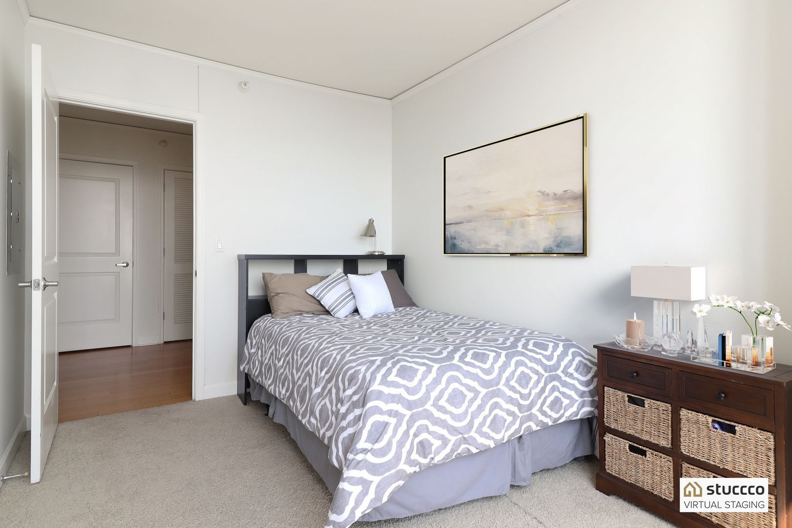 225 N Columbus Drive #5609 Chicago, IL 60601